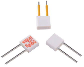 Square Type Radial Lead Micro Fuse Bertindak Cepat 10 Amp Thermal Fuse Protector