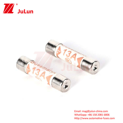 BS1362 240V 250V Tegangan Nominal SEM UK PLUG Keramik Fuse Mobil 6 * 25mm Untuk Perlindungan Mobil