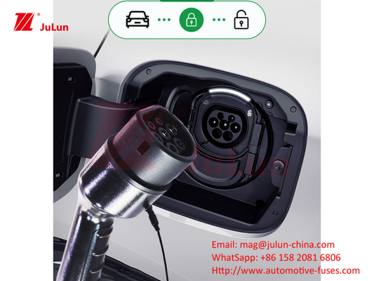 New Energy Charging Gun European Standard Charging Gun Type 2 EV Charger 7KW Portable On-Board Charging Stack
