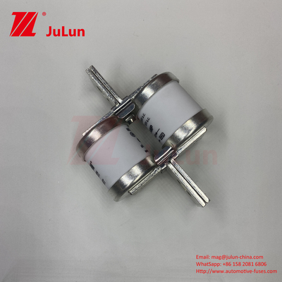 Fuse Keramik Mobil 690V Dengan Pemasangan Plat Twin Bolt 630A 630MMT
