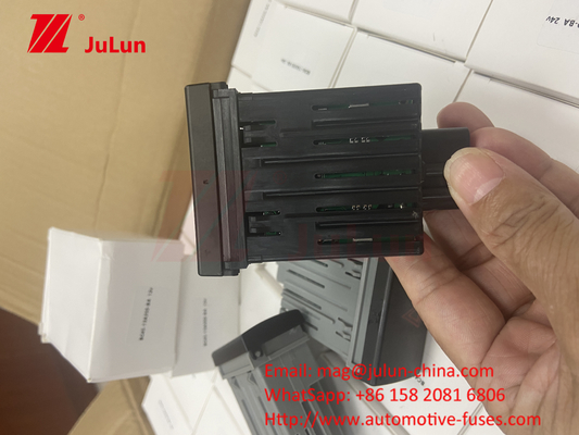 12V 24VFORD Tekan Tombol Saklar Bahaya Saklar Cahaya Saklar Bahaya Sinyal Hentikan Saklar