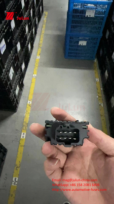 Renault Car Signal 6490.NG Sinyal bahaya Stop BC45-13A350-BA FORD