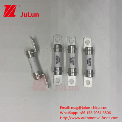 M6 Bolt Type Power Distribution Fuse Untuk Kinerja Keandalan 40A 50A Fuse Baterai Energi Storage S
