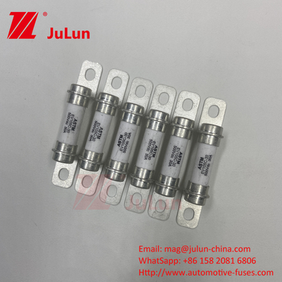 Kendaraan Listrik 30A 15A Tabung Keramik High Break Safety Protection Fuse Kendaraan Listrik 500VDC