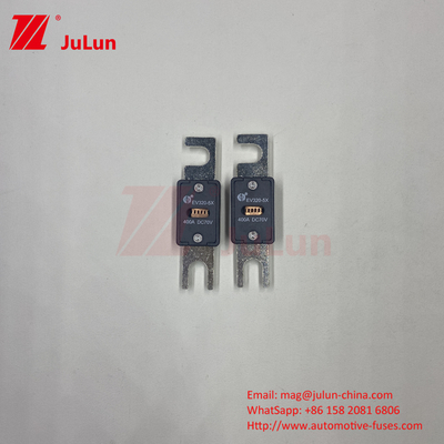 DC70V 100A EV320-5C Pengisian Cepat Kendaraan Listrik Dengan M6 Bolts Jangkauan Kontrol Suhu -40.C.