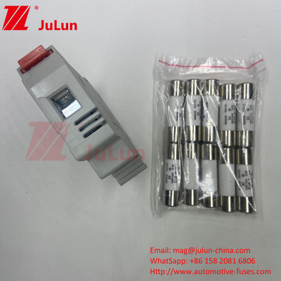 Fuse Solar PV Keramik Untuk Inverter Surya 1000DC 1500DC 32a 40a 50Amp Daya Surya PV Dc Pemegang Fuse Listrik Dengan 14