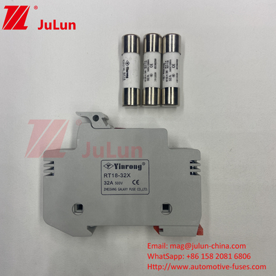 Solar Pv Fuse / Din Rail Solar Fuse Holder untuk Inverter 1500VDC 1000VDC 500VDC 10A-63A 30kA