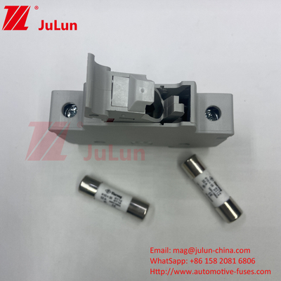 1500VDC Solar PV Fuse Holder dengan Fuse untuk Aplikasi Solar Photovoltaic Inverter