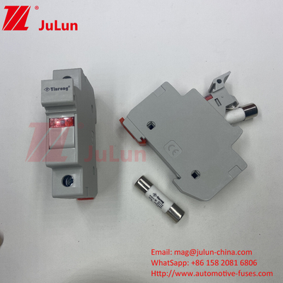 Perlindungan fotovoltaik surya RT18-32 15A 20A 32A Pemegang sekering dengan indikator LED untuk S