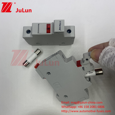 IEC60269.6 Standar 1000VDC High Voltage Solar Fuse Marine Solar Fuse Holder dengan Fuse