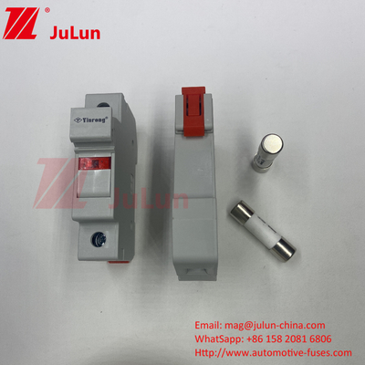 10A-63A Fuse Silinder Untuk Perlindungan Sistem Energi Surya Fuse PV Surya DC 1000V 6A 10A 15A 20A 25A 30A Tegangan Tinggi
