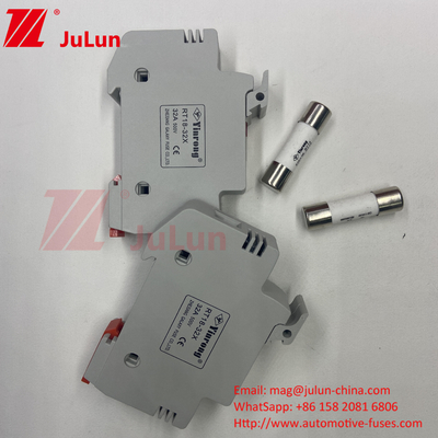 1000VDC 15A Solar PV Fuse Holder Dengan Fuse Solar PV Fuses 6A 10A 15A 20A 25A 30A Tegangan Tinggi Untuk Sistem Surya