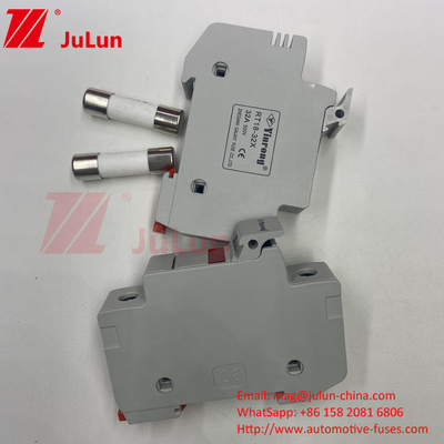 Fuse PV Surya Untuk Solar Inverter PV-32X 1000V 32A Fast Acting Fuse Perlindungan Sirkuit Dc Fuse Solar Man