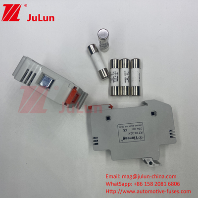Sertifikat Solar PV Bus Box Fuse Untuk Perlindungan Modul Fotovoltaic CE Electric Solar PV Fuse Holder