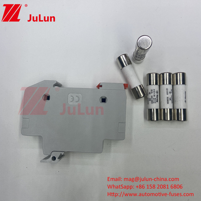 Solar PV Inverter Silinder Fuse. Fuse Holder 1000V DC Fuse Holder Untuk Sistem Panel Surya 25A 32A AC