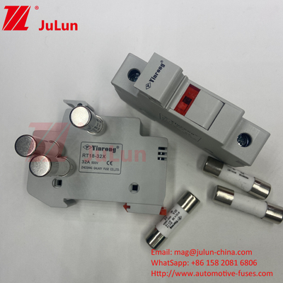 1000VDC 1500VDC 500VDC DIN Rail Solar Panel DC 32 Amp Solar Fuse Holder Dengan Fuse Untuk PV Pho