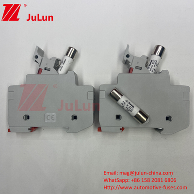 Silinder Din Rail Solar Fuse Holder / Solar Pv Fuse Holder Dengan Kapasitas Pemutus 30kA