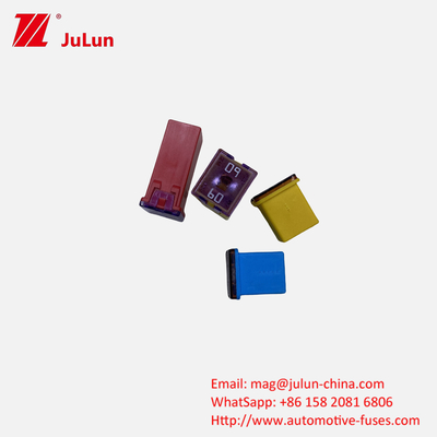 495 Fuse Box 20A30A40A50A60 Impor Mobil Kecil Square Fuse 32V 58V Cigarette lighter