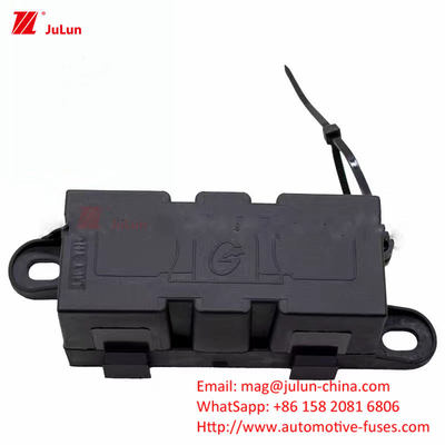 TF0011-10 New Energy Control Box Car Fuse Holder EU Disetujui suku cadang listrik otomotif industri