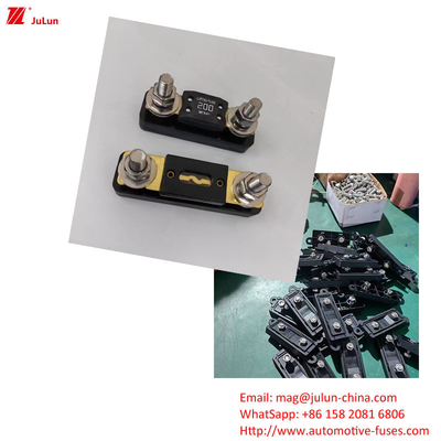 Eu UL Manual Reset Amplifier Circuit Breaker 30A-500A32V Pemegang sekring otomotif Plastik/Nylon Housing