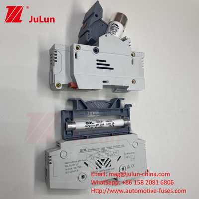 10*38mm gPV 1000VDC 32A FUSE Din Guide Fuse Holder untuk pemasangan yang mudah dan aman