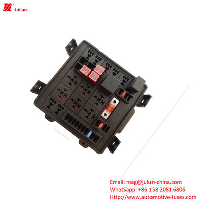 30A-500A Copper Contact Circuit Breaker EU UL Certified Plastic / Nylon Housing Untuk Kendaraan Listrik