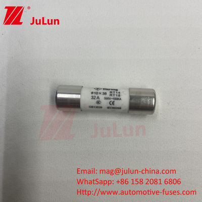7A 10*38mm AC380V AC500V AC690V AC800V Keramik Solar PV Fuse Untuk Sistem Fotovoltaik