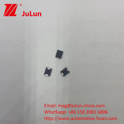 MOV SMD 3325 7D471 Menghemat ruang Absorb Surge Voltage Untuk Industri
