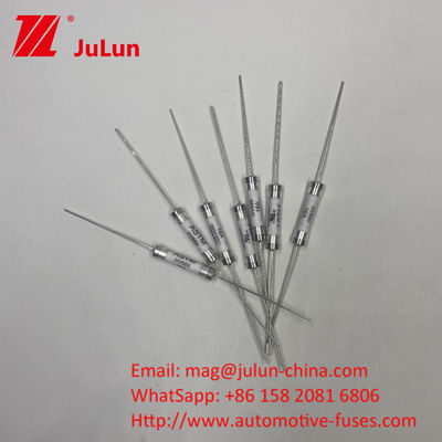 30A 500VDC 30KA Fuse Keramik HV660 ASTM Untuk Pemasangan Lubang atau Klem PCB
