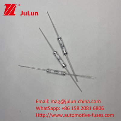 ASTM HV660 15A 30KA Kapasitas Patah Fuse Keramik Otomotif Perlindungan Tegangan