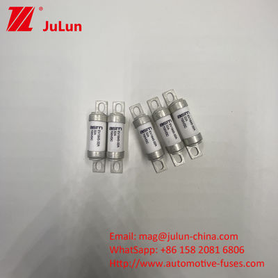 Fuse kendaraan listrik EV1845 15A 700VDC ASMT dengan terminal sekrup untuk arus 80A-150A