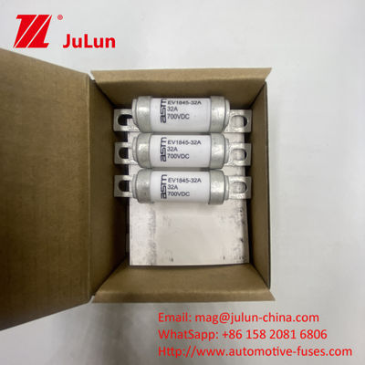 EV1845 ASTM 100A 700VDC EV Electric Vehicle Bolt Fuse untuk Perlindungan HEV