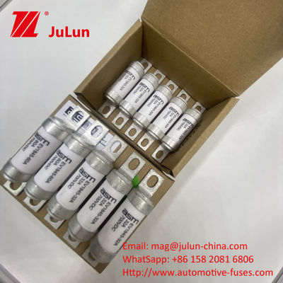 EV1845 20A 700VDC Bolt Fuse 5-150A untuk Kendaraan Listrik / HEV Screw Mount
