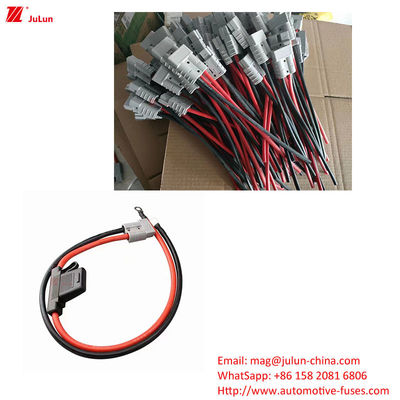 Eu UL Standar Kendaraan Energi Baru Plastik / Nylon Shell Fuse Holder Tegangan Nominasi 32V