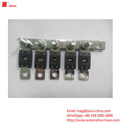 Putus sirkuit reset manual untuk baut / baut sekring ADAPTS 250A