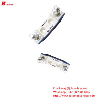 Plastik / Nylon Shell Tegangan Nominal 125V Di Bawah Kursi Sekring Kendaraan Listrik Di Bus / Kapal / Truk / Traktor