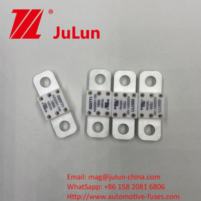 Fuse Keramik Mobil ASTM A202001-150A Penting untuk Aplikasi Tegangan Nominal 150VDC