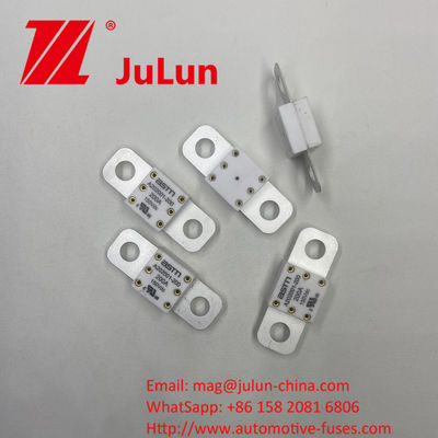 150VDC tegangan nominal Keramik A202001-500A Fuse otomotif dengan jarak lubang 39mm Terbuat dari Tembaga Perak Kuarsa Pasir dan Emas