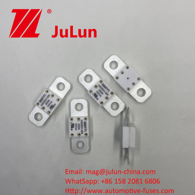 Fuse otomotif keramik 150VDC untuk perlindungan sirkuit pendek 150VDC 100A 150A 200A 250A 300A 350A 400A 500A
