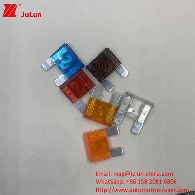 ATM MAXT Fuse Pisau Otomotif 32VDC Tegangan Rating PA66 Kuningan 20A