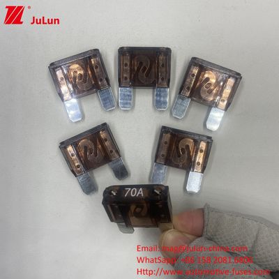 60A Auto Blade Fuses Untuk 32VDC Aplikasi Otomotif Dan Perlindungan