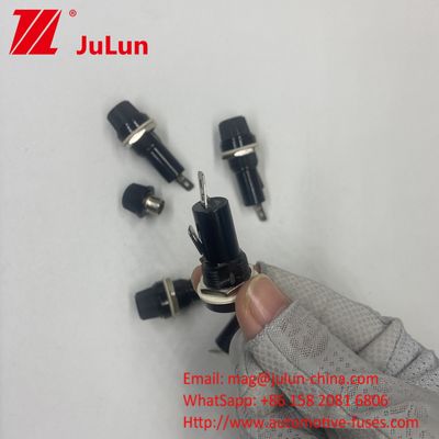 Tombol Tipe Mobil Fuse Holder Tube Socket Untuk 6 * 30mm Panel Asuransi Mount