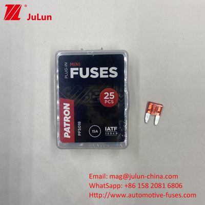 Fuse Blade tahan lama 32V 15A Untuk Truk Shunt Offroad Aplikasi