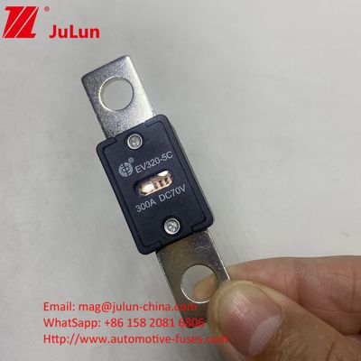 EV320-5C 200A 70VDC Fuse pengisian cepat kendaraan listrik 68*19*10mm Jarak lubang 51mm