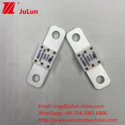 Bolt Fuse Baterai Mobil M8 150A 125VDC 20KA ASTM