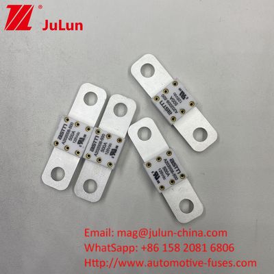 68*17.7*12mm A202008 350A 125VDC EV FUSE Kapasitas Pemecahan Tinggi Di bawah 125Vdc Untuk Optimasi Kinerja Kendaraan Listrik