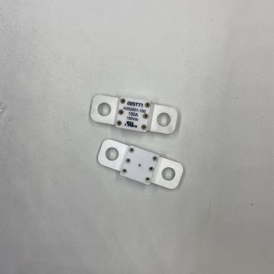 300A 150VDC Fuse Keramik Otomotif Kapasitas Patah 16KA 20KA