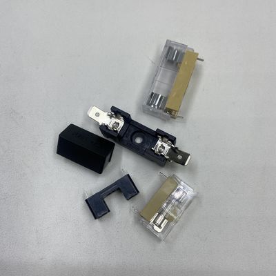 Pemegang sekring PCB Dirancang untuk 5*20mm 6*30mm Keramik pada papan PCB Instalasi Flat Plate Fixation