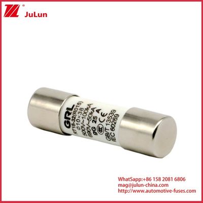 15A 1000VDC Fuse Link Solar GPV DC Fuse 10*38mm 32A Rating Untuk Perlindungan Listrik Dalam Sistem PV Untuk Digunakan Dengan Fuse Housing