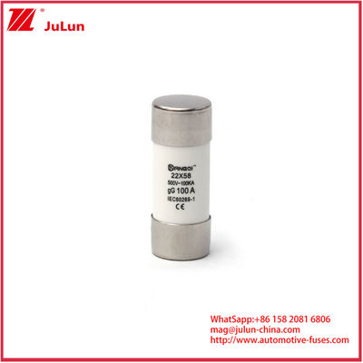 Fuse Keramik Otomotif 20A 1000VDC Fuse PV Patah 10*38mm 14*51mm 20*65mm Kapasitas Dengan Kemampuan Substitusi 1000VDC 10A 15A 25A 30A Dan Standar Keamanan IEC